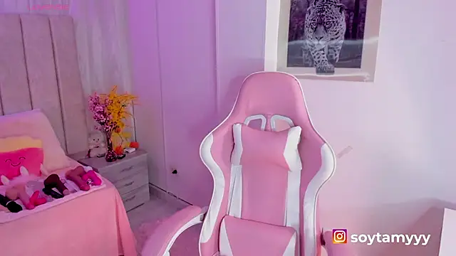 tamy xoo online show from March 12, 2025, 9:13 pm