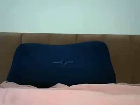 CarolzinhaTCxh online show from November 16, 2025, 5:13 am