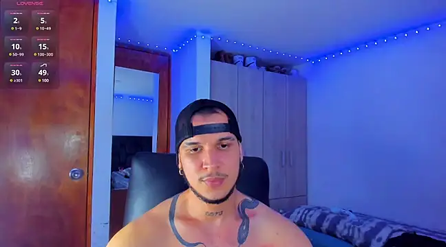 austinoficial online show from March 4, 2025, 7:19 am