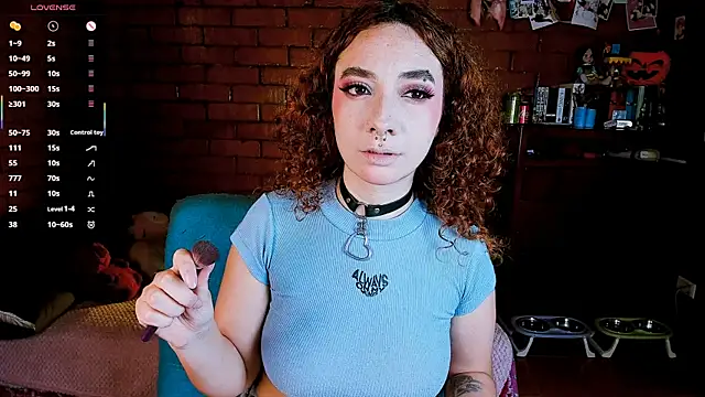 Annycolin  online show from February 11, 2026, 9:42 pm