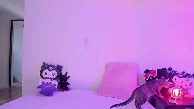 Snapshot of raven__white1 chatting on October 29, 2025, 6:53 pm raven white1 online show from October 29, 2025, 6:53 pm