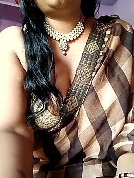 Haseena Baby online show from April 18, 2026, 3:21 am