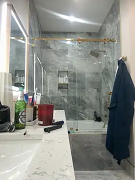 carlospingalinda online show from November 2, 2025, 4:31 pm