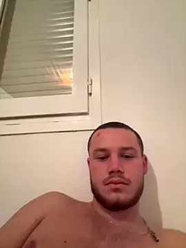 Snapshot of purplhouse chatting on December 1, 2025, 8:30 am purplhouse online show from December 1, 2025, 8:30 am