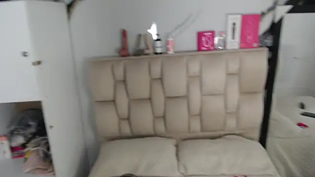 esmeralda-bk online show from March 27, 2026, 9:58 pm