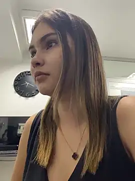 Aitana Hilton  online show from March 12, 2025, 11:42 am