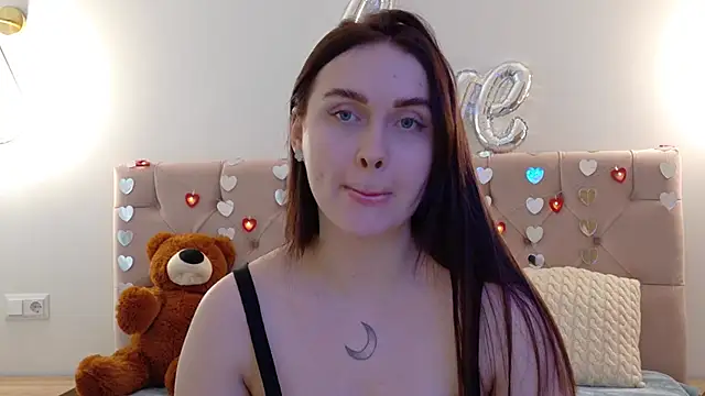 Lilliana Moon online show from February 27, 2025, 9:43 am