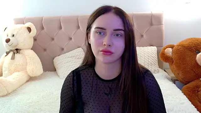 Lilliana Moon online show from September 13, 2025, 6:57 am