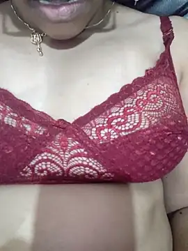 Snapshot of nikkibenza chatting on February 26, 2025, 12:25 pm nikkibenza online show from February 26, 2025, 12:25 pm