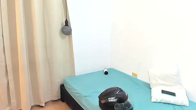 blueroom party online show from January 15, 2025, 12:25 pm