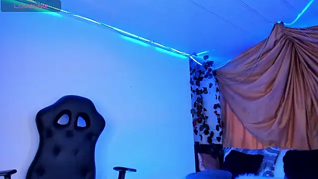 Ethan Boyy online show from November 19, 2025, 9:26 pm