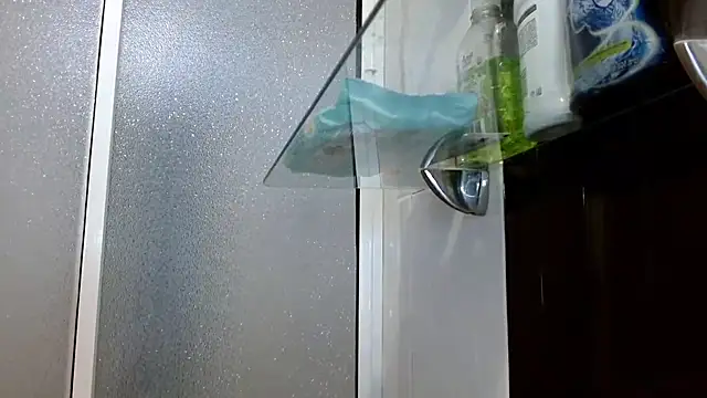 sweethoneytsx online show from November 20, 2025, 5:12 pm