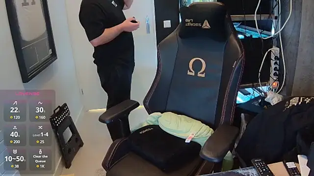 justinitt online show from February 2, 2025, 1:52 pm