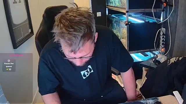 justinitt online show from February 2, 2025, 5:37 pm