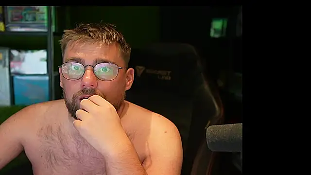 justinitt online show from September 17, 2025, 9:38 pm