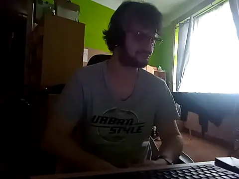 stary-w-kalesonach online show from February 5, 2025, 12:17 pm