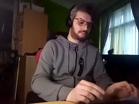 stary-w-kalesonach online show from February 6, 2025, 3:41 pm