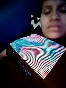 Snapshot of Mumbaigirl17 chatting on October 23, 2025, 7:56 pm Mumbaigirl17 online show from October 23, 2025, 7:56 pm