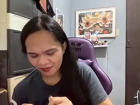 SophiaCourthaway online show from December 15, 2025, 11:09 pm