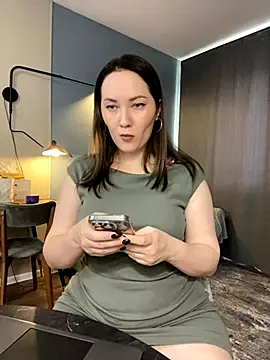 Kiss My Body online show from September 19, 2025, 2:40 pm