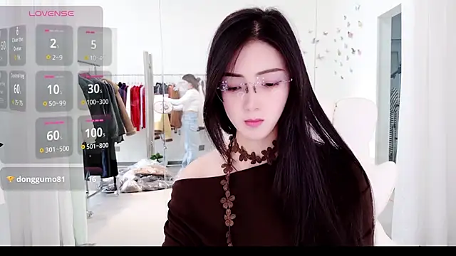 miaomiao-777 online show from October 29, 2025, 3:42 am