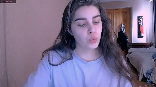  Roselina  online show from February 26, 2025, 10:04 am