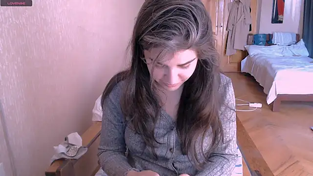  Roselina  online show from March 14, 2025, 9:14 am