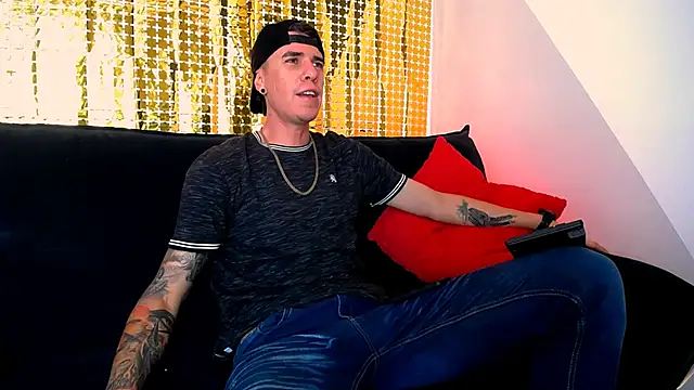 Baan10 online show from March 19, 2025, 2:13 pm