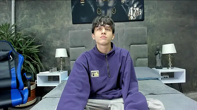 bruce hans online show from September 26, 2025, 11:36 am