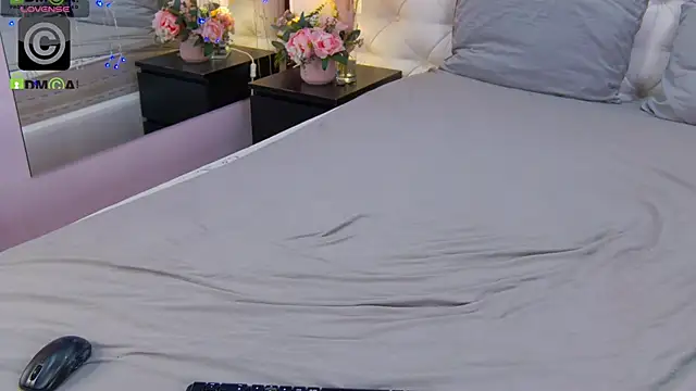 via mayer  online show from January 29, 2025, 11:46 pm