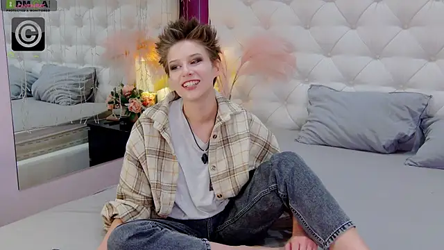 via mayer  online show from February 2, 2025, 9:13 pm