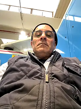 sempreilmio2 online show from November 18, 2025, 6:34 pm