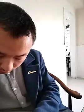 Snapshot of swg176 chatting on January 21, 2025, 6:54 am swg176 online show from January 21, 2025, 6:54 am