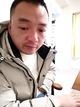 Snapshot of swg176 chatting on February 1, 2025, 7:15 am swg176 online show from February 1, 2025, 7:15 am