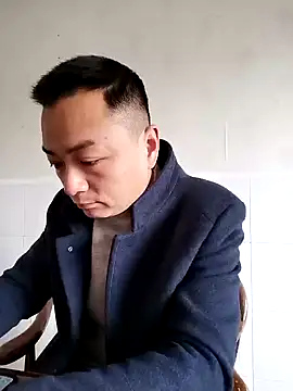 Snapshot of swg176 chatting on March 5, 2025, 12:49 am swg176 online show from March 5, 2025, 12:49 am