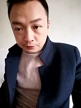 Snapshot of swg176 chatting on March 13, 2025, 6:26 am swg176 online show from March 13, 2025, 6:26 am