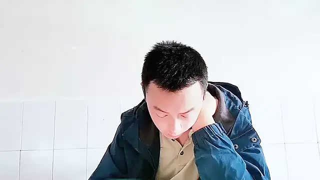 Snapshot of swg176 chatting on October 10, 2025, 12:20 am swg176 online show from October 10, 2025, 12:20 am