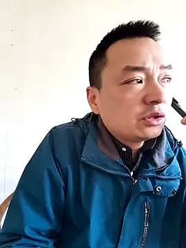 Snapshot of swg176 chatting on November 26, 2025, 1:28 am swg176 online show from November 26, 2025, 1:28 am