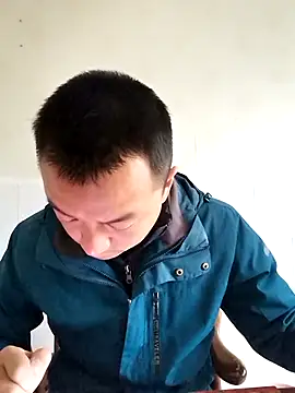 Snapshot of swg176 chatting on December 22, 2025, 1:35 am swg176 online show from December 22, 2025, 1:35 am