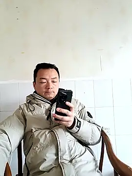 Snapshot of swg176 chatting on January 12, 2026, 3:12 am swg176 online show from January 12, 2026, 3:12 am