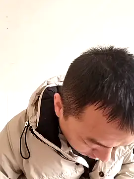 Snapshot of swg176 chatting on February 10, 2026, 12:48 am swg176 online show from February 10, 2026, 12:48 am