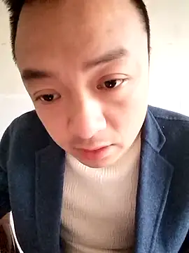 Snapshot of swg176 chatting on March 2, 2026, 7:15 am swg176 online show from March 2, 2026, 7:15 am