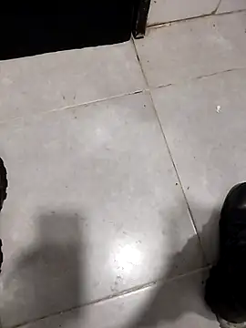 Jinenez online show from October 7, 2025, 4:42 am