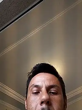 Santanacumxplod online show from January 28, 2025, 7:53 pm