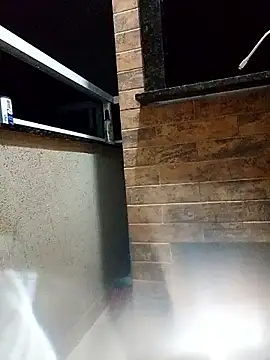 Santanacumxplod online show from February 18, 2026, 2:18 am