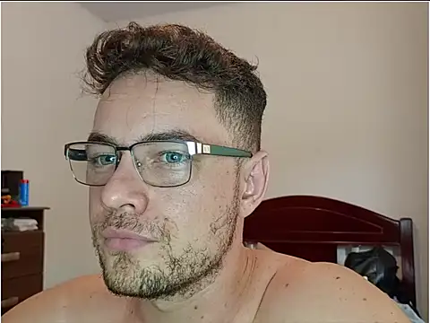 Dyllan   online show from April 16, 2026, 5:14 pm