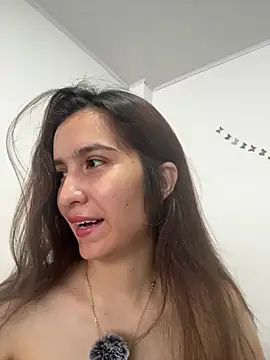 Snapshot of Bella_still chatting on May 15, 2026, 1:51 pm Bella still online show from May 15, 2026, 1:51 pm