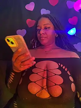 xoxoHotCoCo online show from February 8, 2026, 3:26 pm