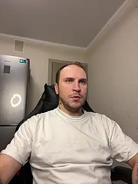Snapshot of _XxX-XxX_ chatting on February 15, 2025, 11:14 pm  XxX-XxX  online show from February 15, 2025, 11:14 pm