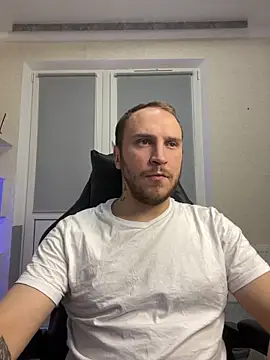 Snapshot of _XxX-XxX_ chatting on February 27, 2025, 9:14 pm  XxX-XxX  online show from February 27, 2025, 9:14 pm